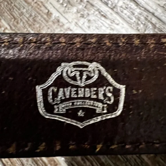 Boy’s Cavender's Silver Buckle Brown Leather Belt Size 20” - Picture 3 of 7